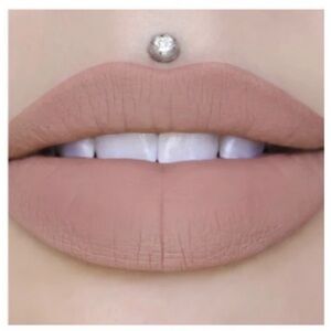 Jeffree Star Velour Lipstick - Mannequin